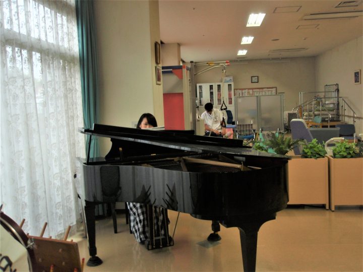 プロによるジャズピアノコンサートが開催されました！　🎹🎹